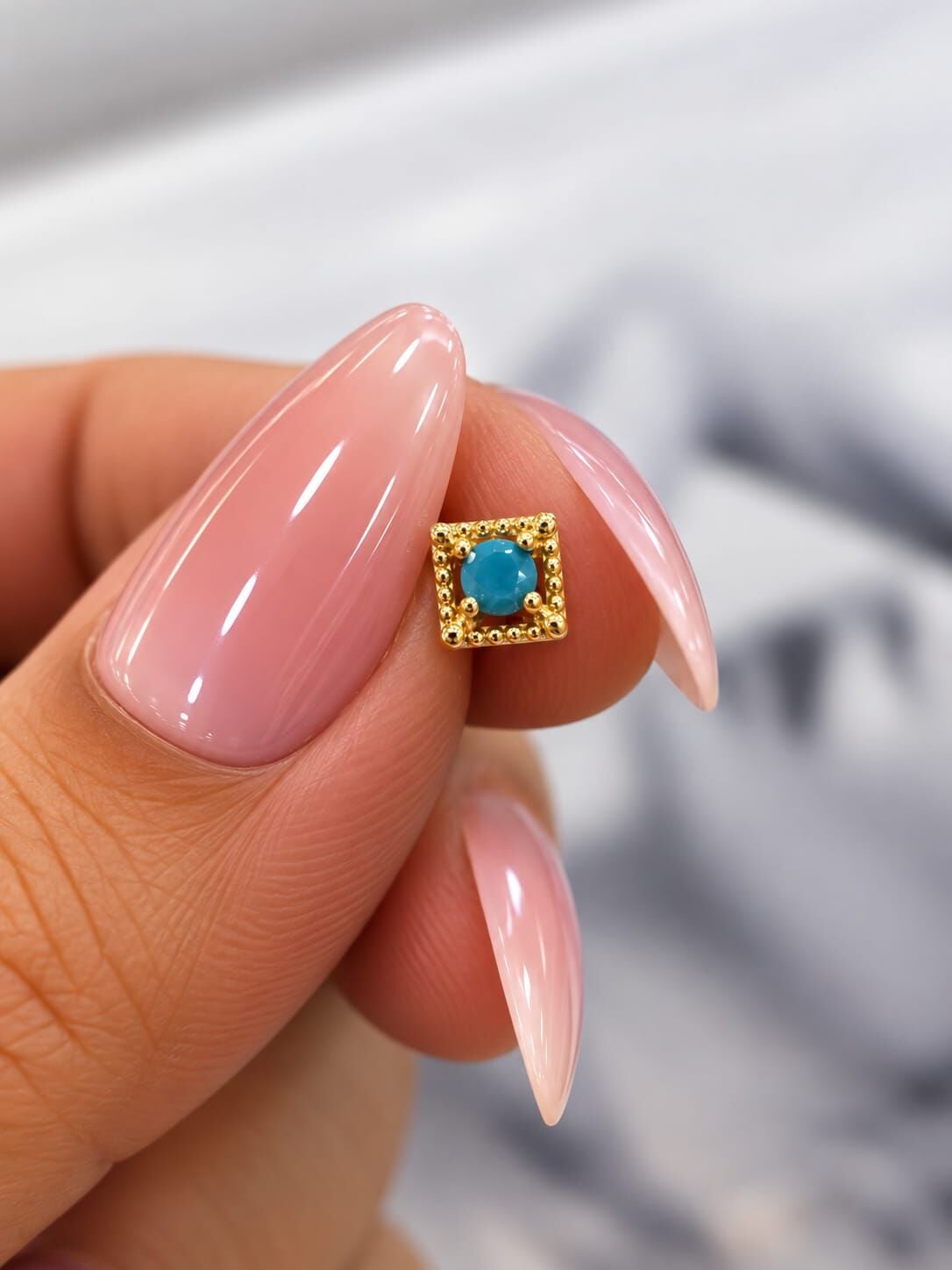 Tragus Turkuaz Taş
