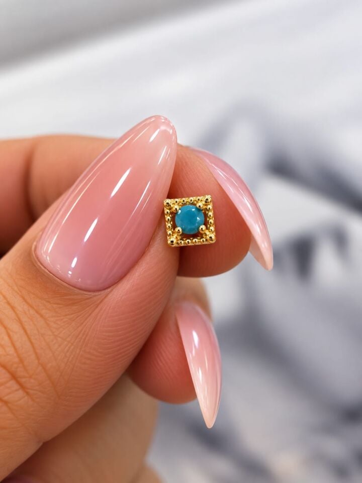 Tragus Turkuaz Taş